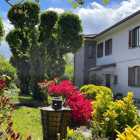 Vila Le Bricolle Viggiù Exteriér fotografie