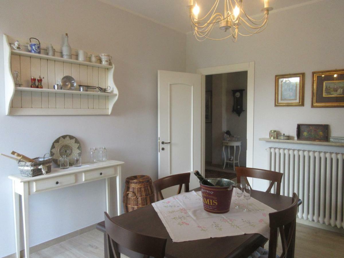 Vila Le Bricolle Viggiù Exteriér fotografie