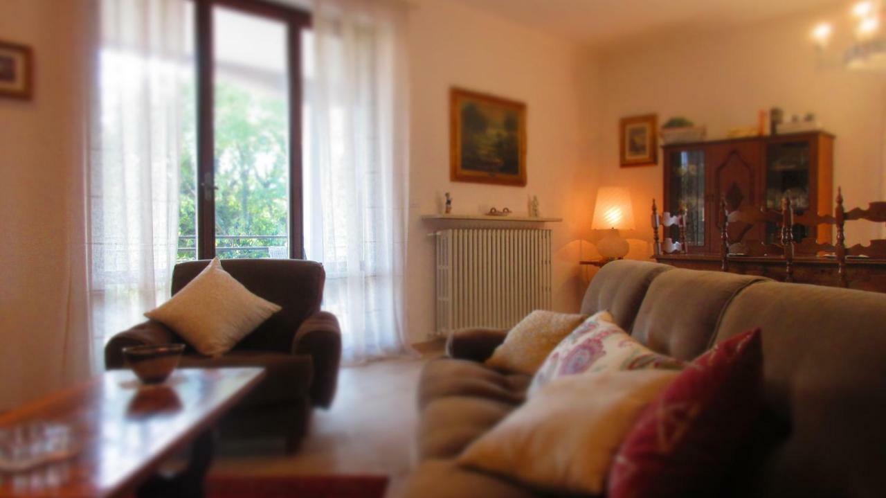 Vila Le Bricolle Viggiù Exteriér fotografie