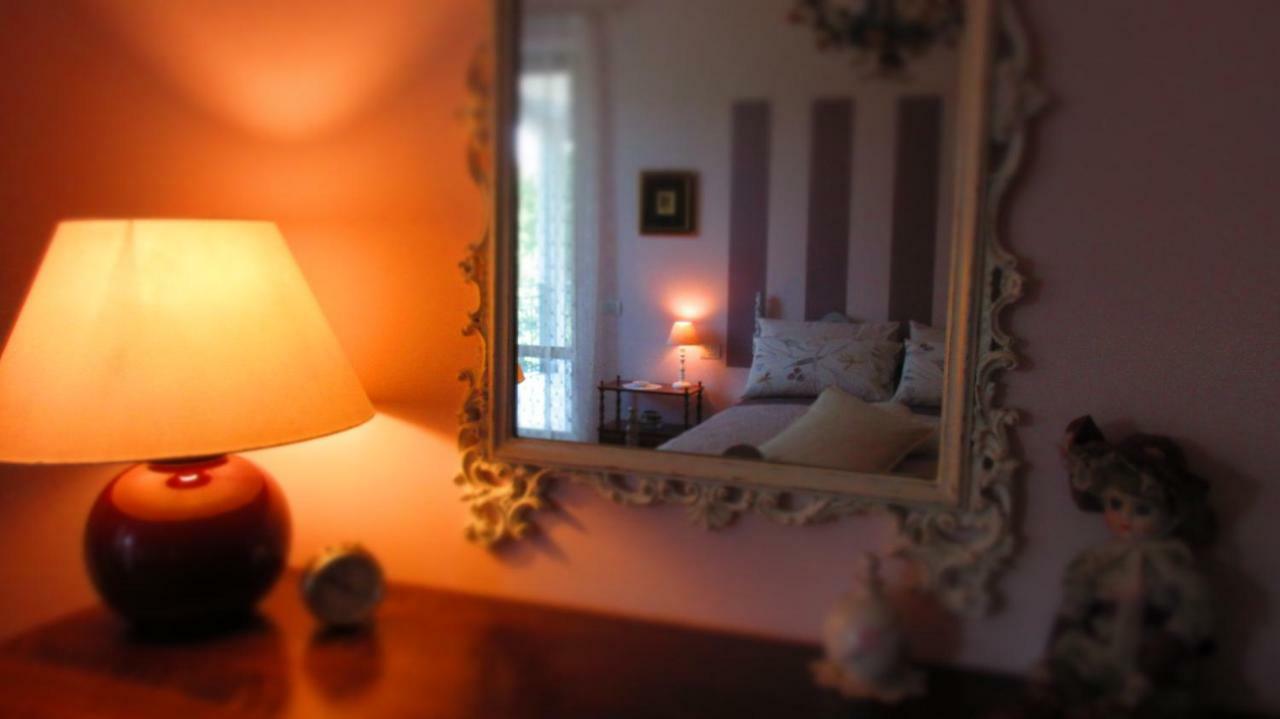 Vila Le Bricolle Viggiù Exteriér fotografie